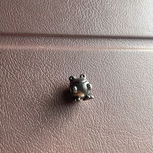 Pandora Frog Charm